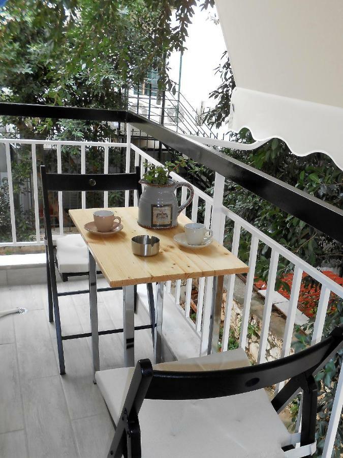 Marras Apartment Athens Exterior photo